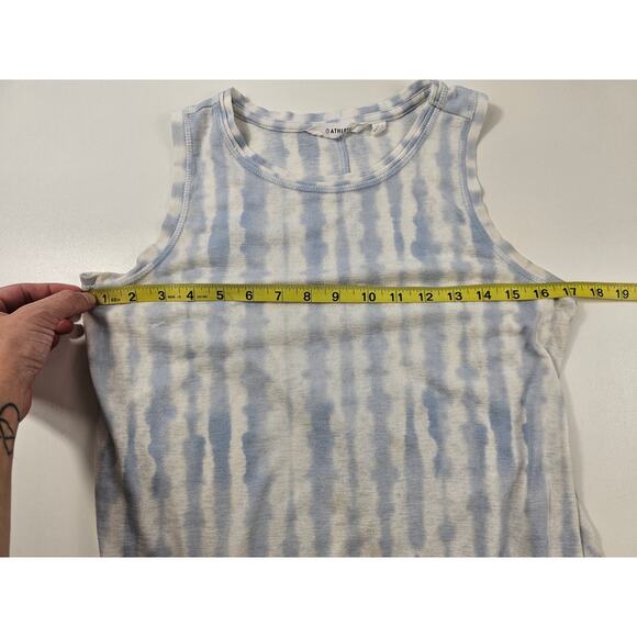Athleta size M chambray high collar tank tie-dye blue white modal blend EUC boho - Picture 7 of 7